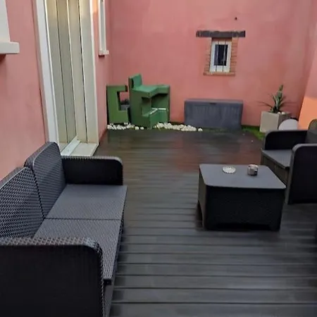 Avec Piscine, Spa, Terrain De Petanque, Baby Foot, Ping Pong Villa *