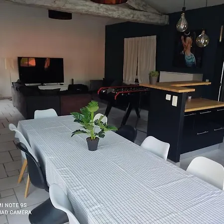 Avec Piscine, Spa, Terrain De Petanque, Baby Foot, Ping Pong Villa