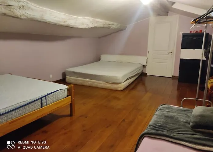 Avec Piscine, Spa, Terrain De Petanque, Baby Foot, Ping Pong فيلة Labarthe-sur-Leze