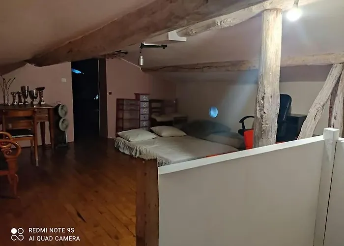 Avec Piscine, Spa, Terrain De Petanque, Baby Foot, Ping Pong فيلة Labarthe-sur-Leze